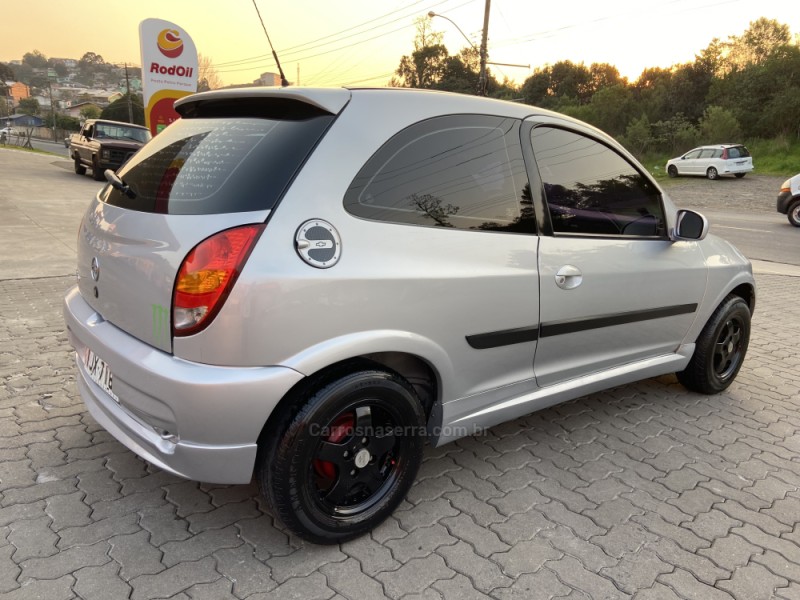 CELTA 1.0 MPFI SUPER 8V FLEX 2P MANUAL - 2001 - CAXIAS DO SUL