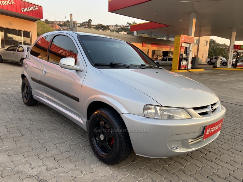 CELTA 1.0 MPFI SUPER 8V FLEX 2P MANUAL - 2001 - CAXIAS DO SUL
