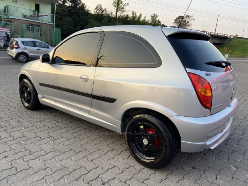 CELTA 1.0 MPFI SUPER 8V FLEX 2P MANUAL - 2001 - CAXIAS DO SUL
