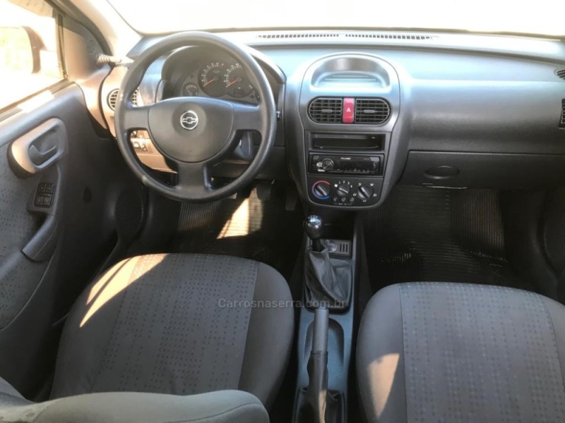 CORSA 1.4 MPFI MAXX 8V FLEX 4P MANUAL - 2011 - CAXIAS DO SUL