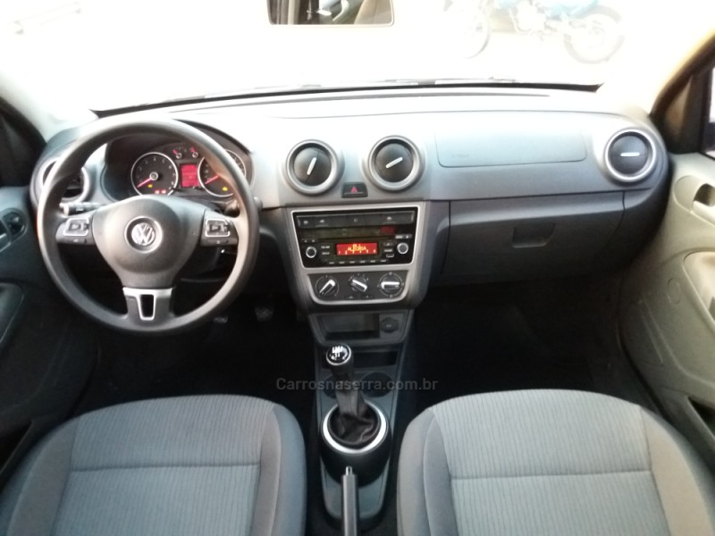 VOYAGE 1.6 MI TREND 8V FLEX 4P MANUAL - 2014 - DOIS IRMãOS