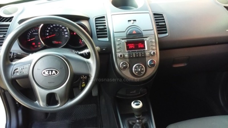 SOUL 1.6 EX 16V GASOLINA 4P AUTOMÁTICO - 2011 - DOIS IRMãOS