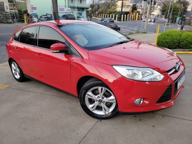 FOCUS 1.6 SE 16V FLEX 4P MANUAL - 2014 - CAXIAS DO SUL