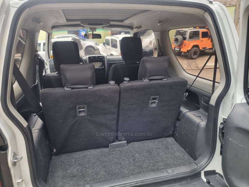 JIMNY 1.3 4SUN 4X4 16V GASOLINA 2P MANUAL - 2016 - CAXIAS DO SUL