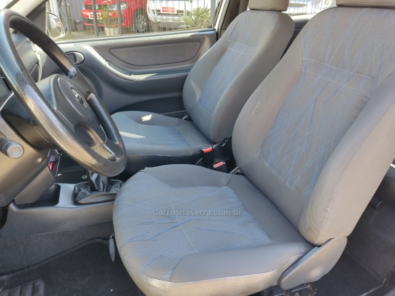CELTA 1.0 MPFI LIFE 8V GASOLINA 2P MANUAL - 2006 - GUAPORé