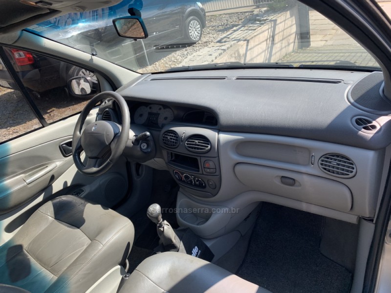 SCÉNIC 1.6 RT 16V GASOLINA 4P MANUAL - 2003 - BENTO GONçALVES