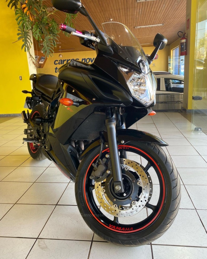 xj6 f  2010 lagoa vermelha