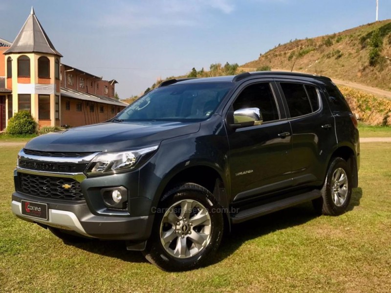 trailblazer 2.8 premier 16v turbo diesel 4p automatico 2021 canela