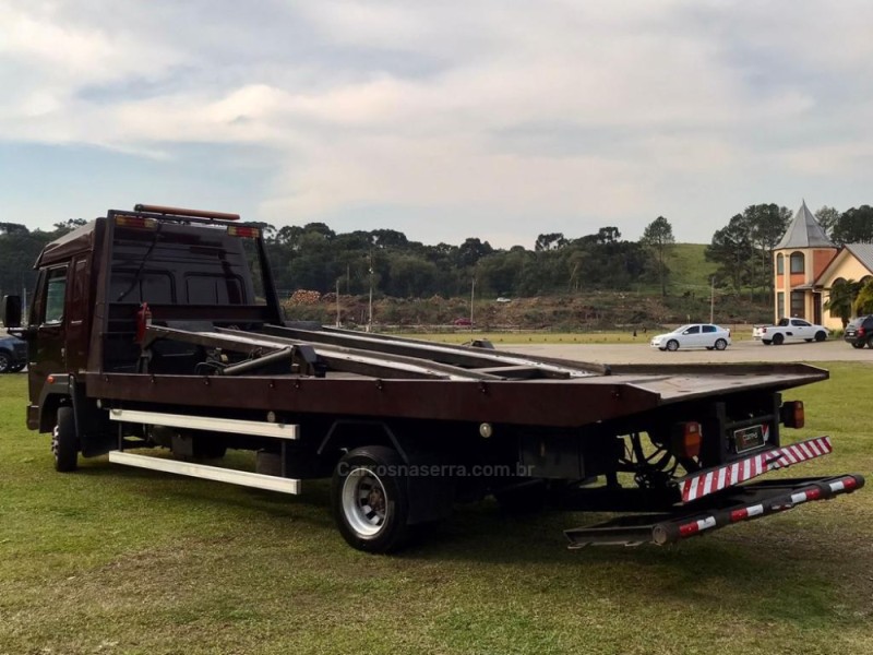 CARGO 1119 TURBO - 2015 - CANELA