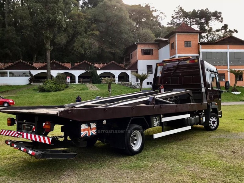 CARGO 1119 TURBO - 2015 - CANELA