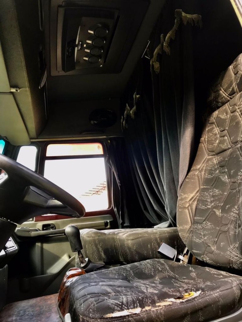 CARGO 1119 TURBO - 2015 - CANELA