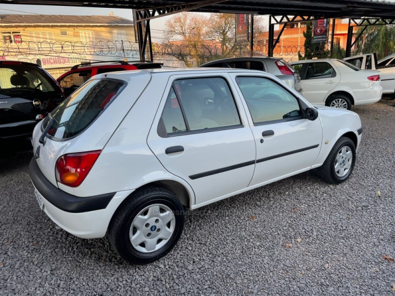 FIESTA 1.0 MPI STREET 8V GASOLINA 4P MANUAL - 2002 - NOVO HAMBURGO
