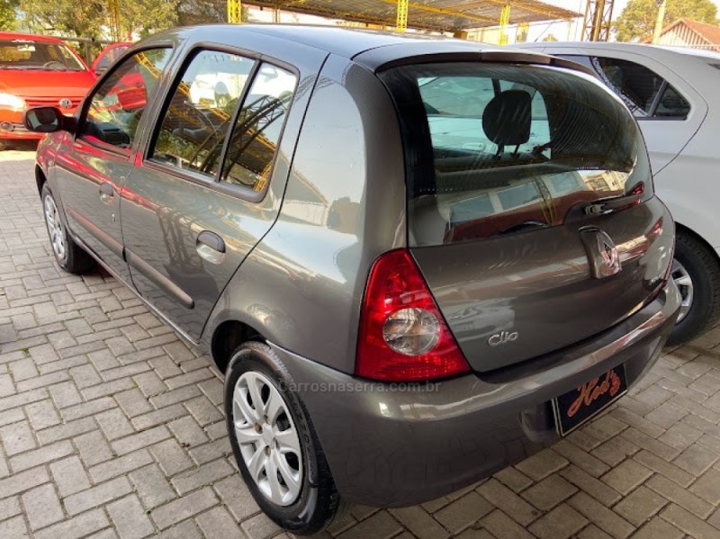 CLIO 1.0 AUTHENTIQUE 16V FLEX 2P MANUAL - 2007 - CANELA