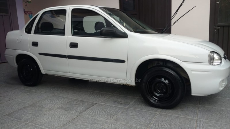 CORSA 1.0 MPF WIND 8V GASOLINA 4P MANUAL - 2002 - FARROUPILHA