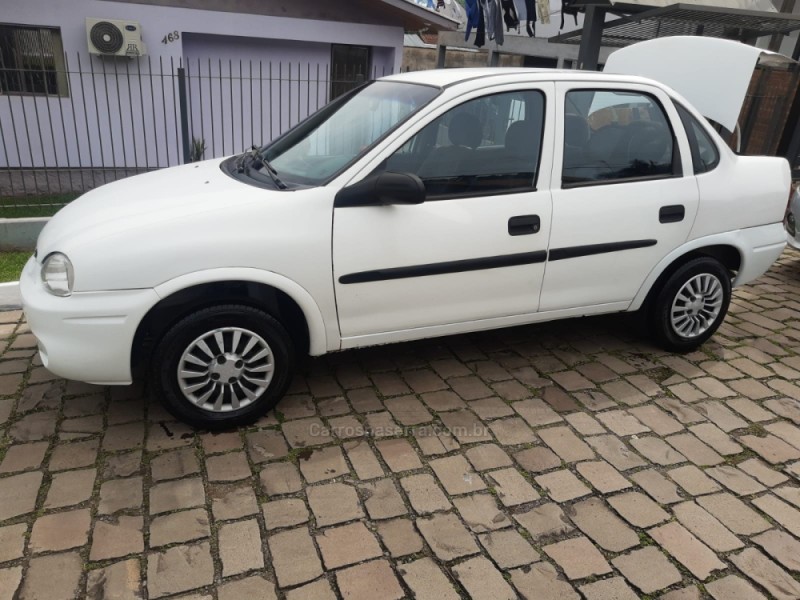 CORSA 1.0 MPF WIND 8V GASOLINA 4P MANUAL - 2002 - FARROUPILHA