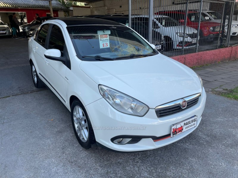 grand siena 1.6 mpi essence 16v flex 4p automatizado 2013 caxias do sul