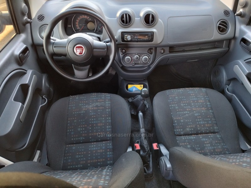 UNO 1.0 EVO VIVACE 8V FLEX 4P MANUAL - 2014 - FARROUPILHA