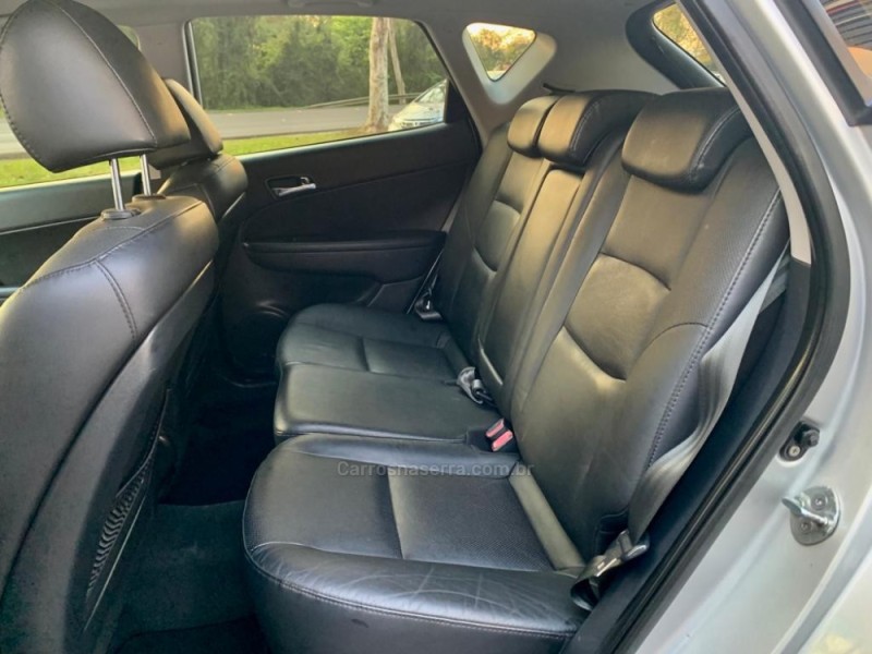 I30 2.0 MPFI GLS 16V GASOLINA 4P AUTOMÁTICO - 2011 - DOIS IRMãOS