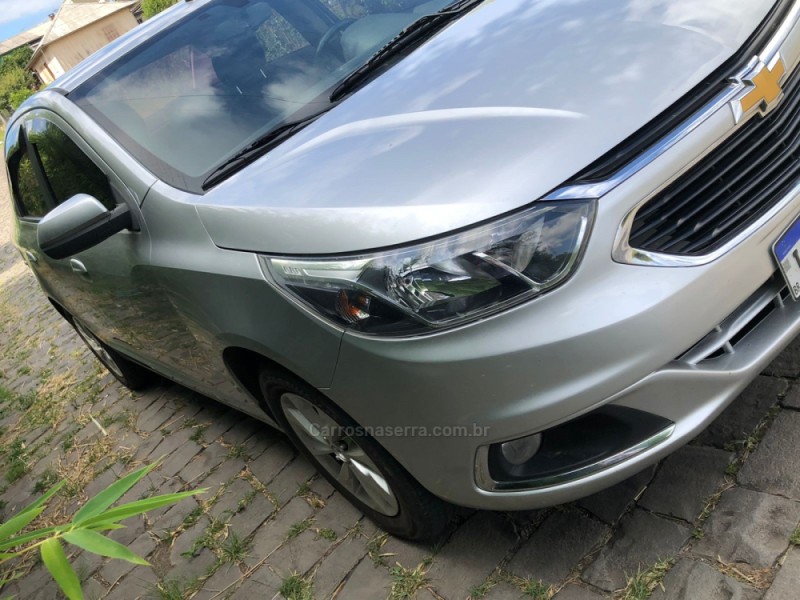 COBALT 1.4 SFI LTZ 8V FLEX 4P MANUAL - 2017 - FARROUPILHA