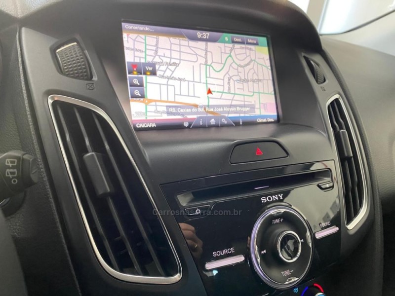 FOCUS 2.0 TITANIUM 16V FLEX 4P AUTOMÁTICO - 2016 - CAXIAS DO SUL