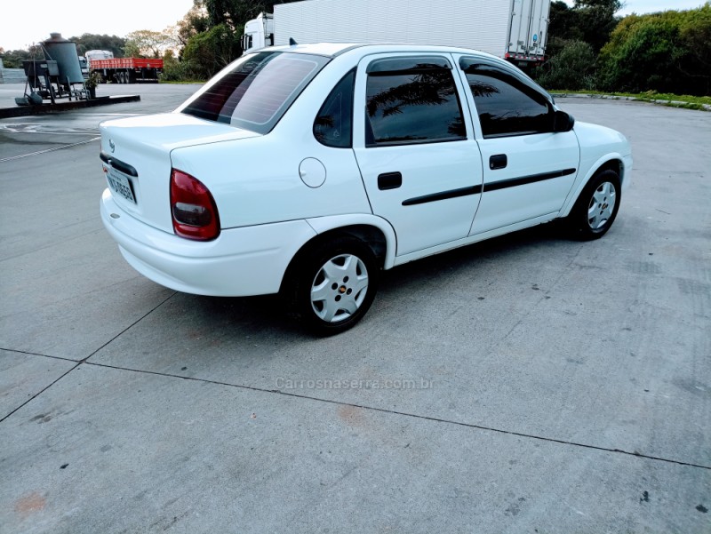 CORSA 1.0 MPFI MILENIUM SEDAN 8V GASOLINA 4P MANUAL - 2001 - CAXIAS DO SUL