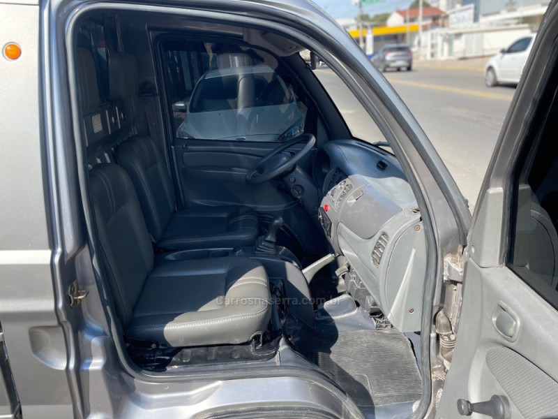 TOWNER 1.0 PICK-UP 8V GASOLINA 2P MANUAL - 2011 - CAXIAS DO SUL