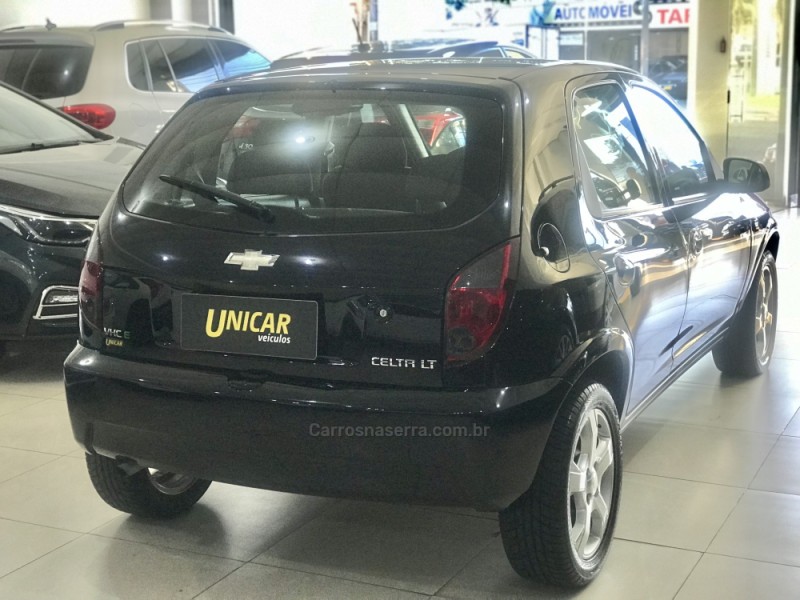 CELTA 1.0 MPFI LT 8V FLEX 4P MANUAL - 2013 - PASSO FUNDO