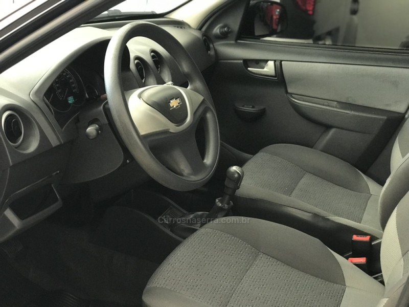 CELTA 1.0 MPFI LT 8V FLEX 4P MANUAL - 2013 - PASSO FUNDO