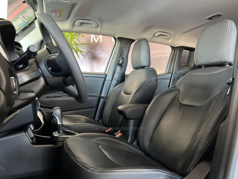 RENEGADE 1.8 16V FLEX 4P AUTOMÁTICO - 2021 - DOIS IRMãOS