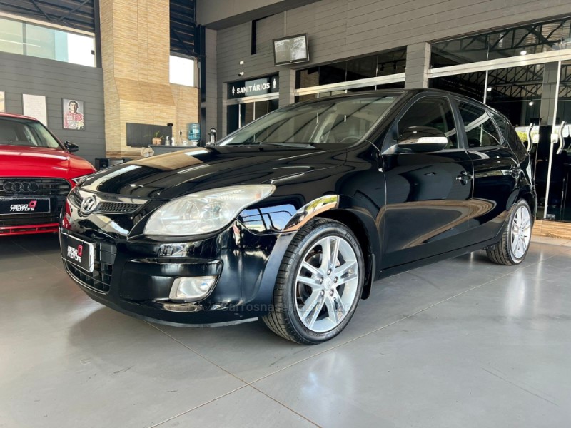 I30 2.0 MPI 16V GASOLINA 4P MANUAL - 2010 - GIRUá