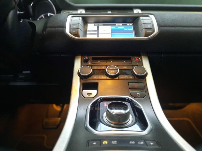 RANGE ROVER EVOQUE 2.0 PURE 4WD 16V GASOLINA 4P AUTOMÁTICO - 2012 - CAXIAS DO SUL