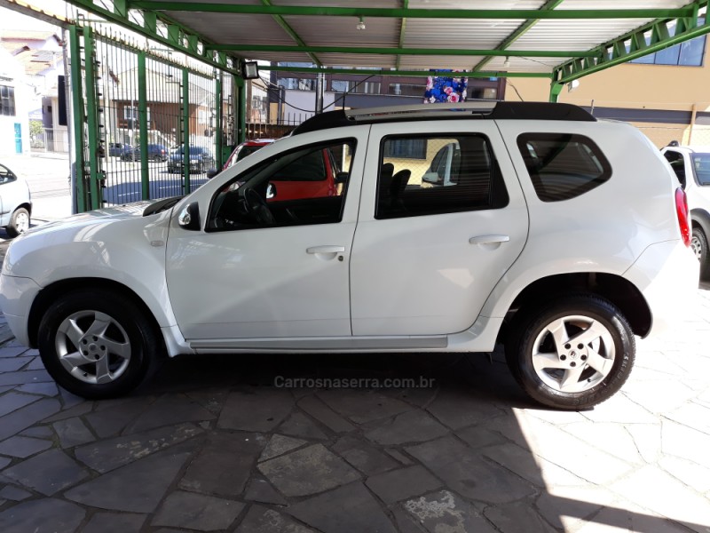 DUSTER 2.0 DYNAMIQUE 4X2 16V FLEX 4P AUTOMÁTICO - 2013 - CAXIAS DO SUL