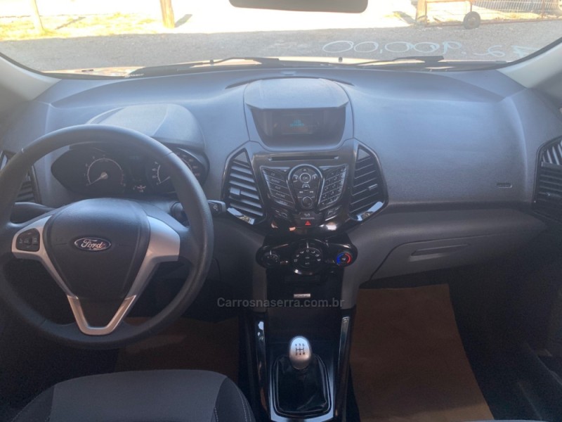 ESCORT 1.6 MPI GL 8V GASOLINA 4P MANUAL - 2017 - CANELA