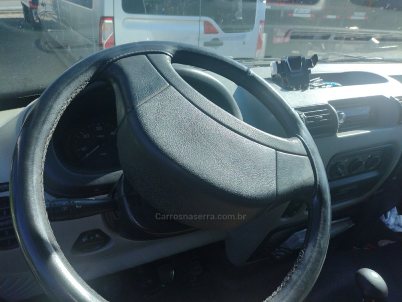 MASTER 2.5 DCI FURGÃO MÉDIO/LONGO TA DIESEL - 2004 - CAXIAS DO SUL