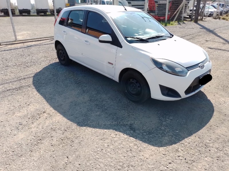 FIESTA 1.6 MPI CLASS HATCH 8V FLEX 4P MANUAL - 2013 - FARROUPILHA