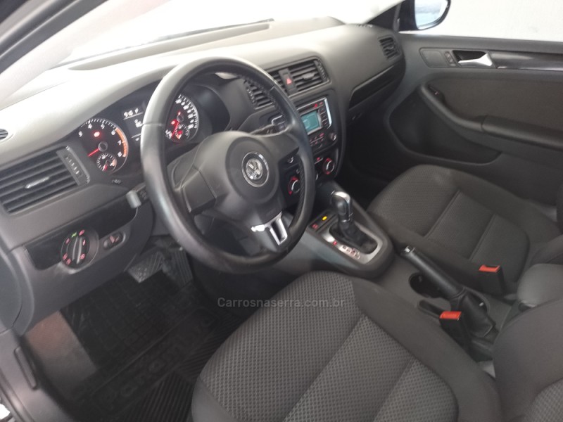 JETTA 2.0 COMFORTLINE FLEX 4P TIPTRONIC - 2014 - BENTO GONçALVES