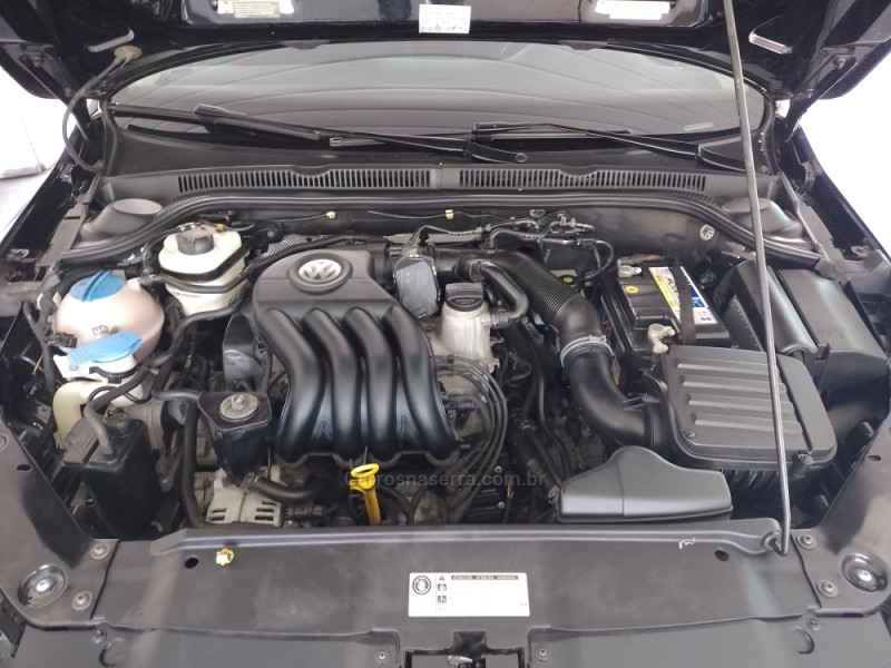 JETTA 2.0 COMFORTLINE FLEX 4P TIPTRONIC - 2014 - BENTO GONçALVES