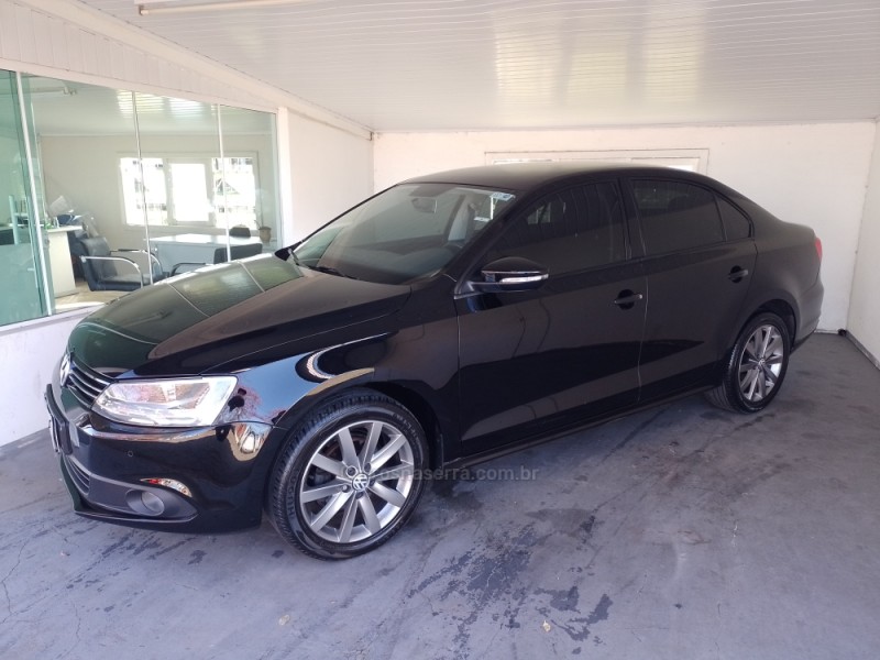JETTA 2.0 COMFORTLINE FLEX 4P TIPTRONIC