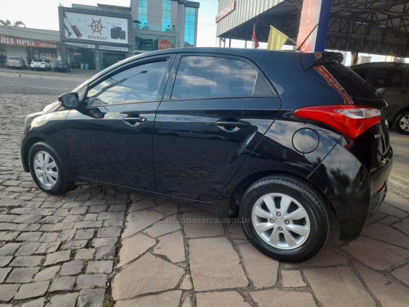 HB20 1.0 COMFORT STYLE 12V FLEX 4P MANUAL - 2015 - CAXIAS DO SUL
