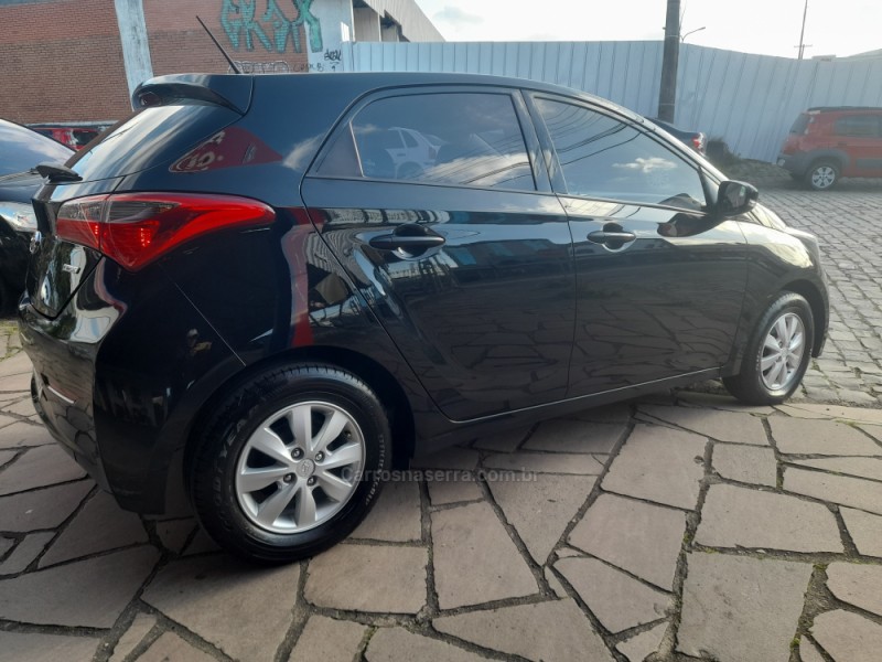HB20 1.0 COMFORT STYLE 12V FLEX 4P MANUAL - 2015 - CAXIAS DO SUL