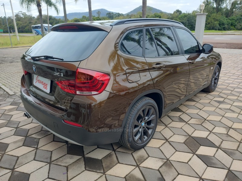 X1 2.0 18I S-DRIVE 4X2 16V GASOLINA 4P AUTOMÁTICO - 2011 - BOM PRINCíPIO