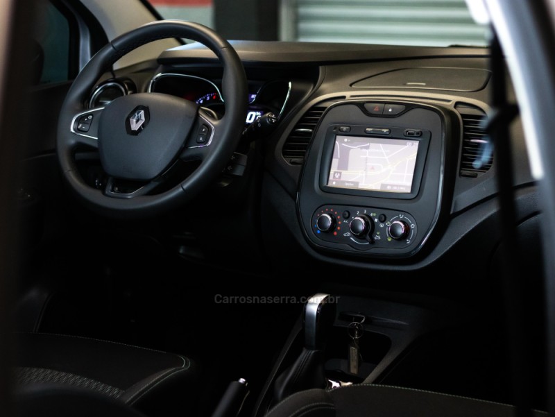 CAPTUR 1.6 LIFE 16V FLEX 4P AUTOMÁTICO - 2018 - CAXIAS DO SUL