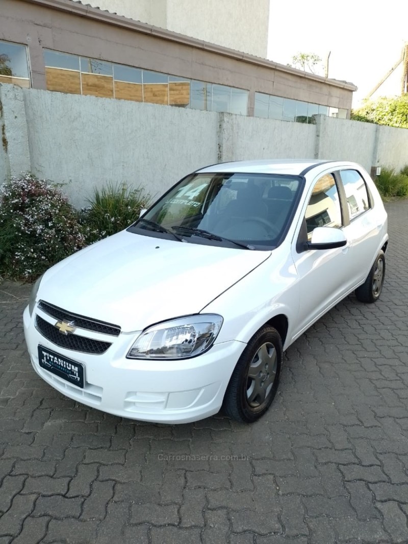 CELTA 1.0 MPFI LT 8V FLEX 4P MANUAL