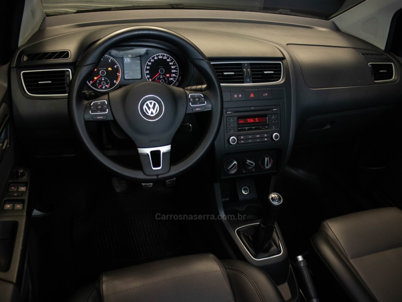CROSSFOX 1.6 MI FLEX 8V 4P MANUAL - 2013 - CAXIAS DO SUL