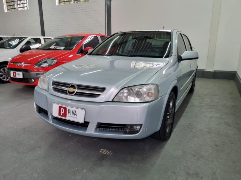 ASTRA 2.0 MPFI ADVANTAGE 8V FLEX 4P MANUAL - 2009 - GARIBALDI