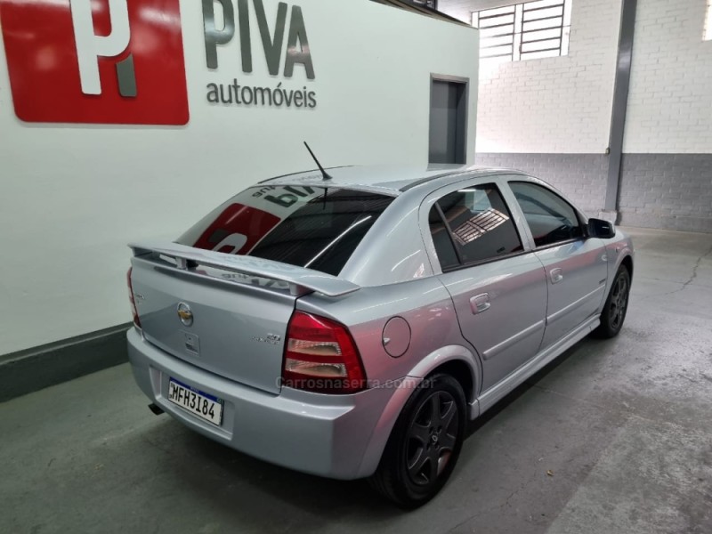 ASTRA 2.0 MPFI ADVANTAGE 8V FLEX 4P MANUAL - 2009 - GARIBALDI