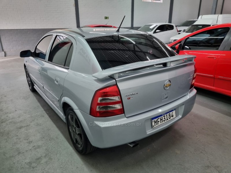 ASTRA 2.0 MPFI ADVANTAGE 8V FLEX 4P MANUAL - 2009 - GARIBALDI