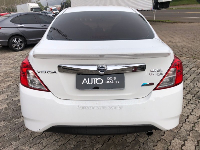 VERSA 1.6 16V FLEX UNIQUE 4P XTRONIC - 2018 - DOIS IRMãOS
