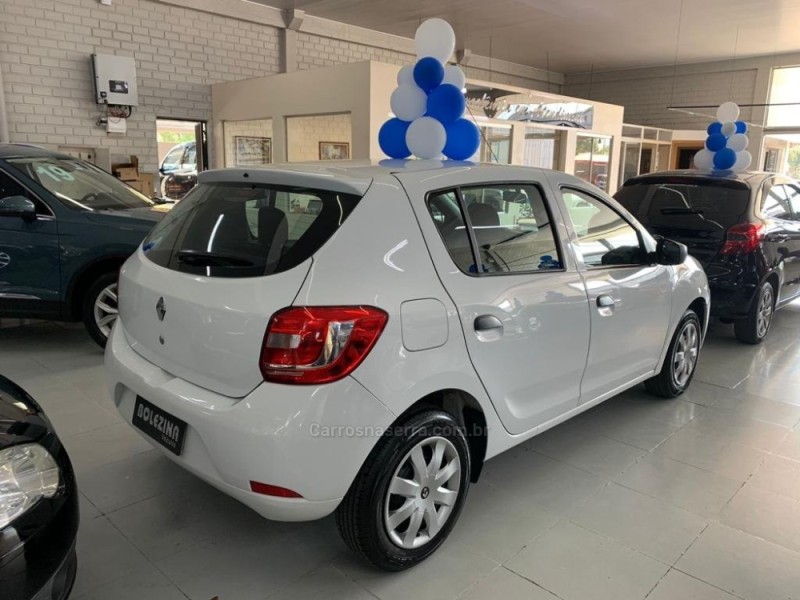 SANDERO 1.0 AUTHENTIQUE 12V FLEX 4P MANUAL - 2020 - ESTâNCIA VELHA