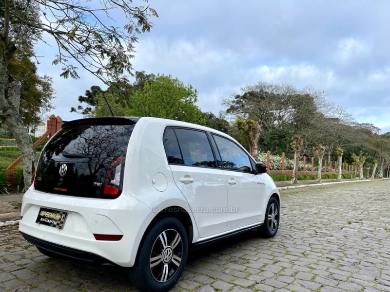 UP 1.0 TSI PEPPER UP 12V FLEX 4P MANUAL - 2018 - BENTO GONçALVES